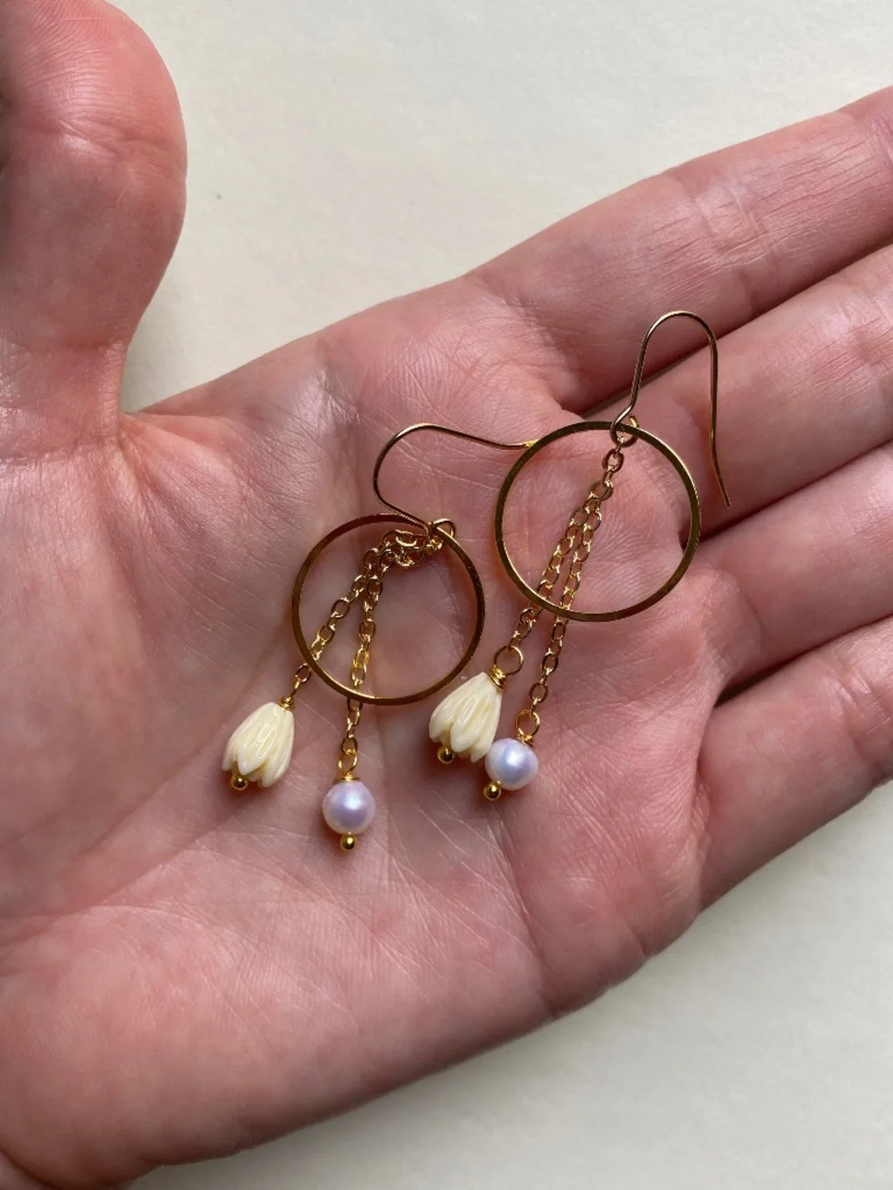 Handmade Pikake Earrings with Freshwater Pearl